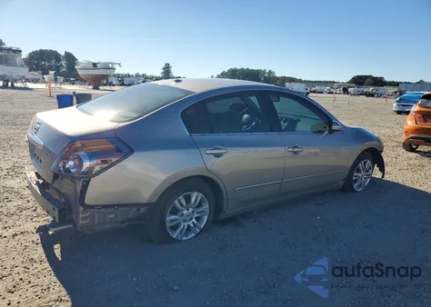 2011 Nissan Altima Base z USA, uszkodzony, nr VIN 1N4AL2AP1BC117127